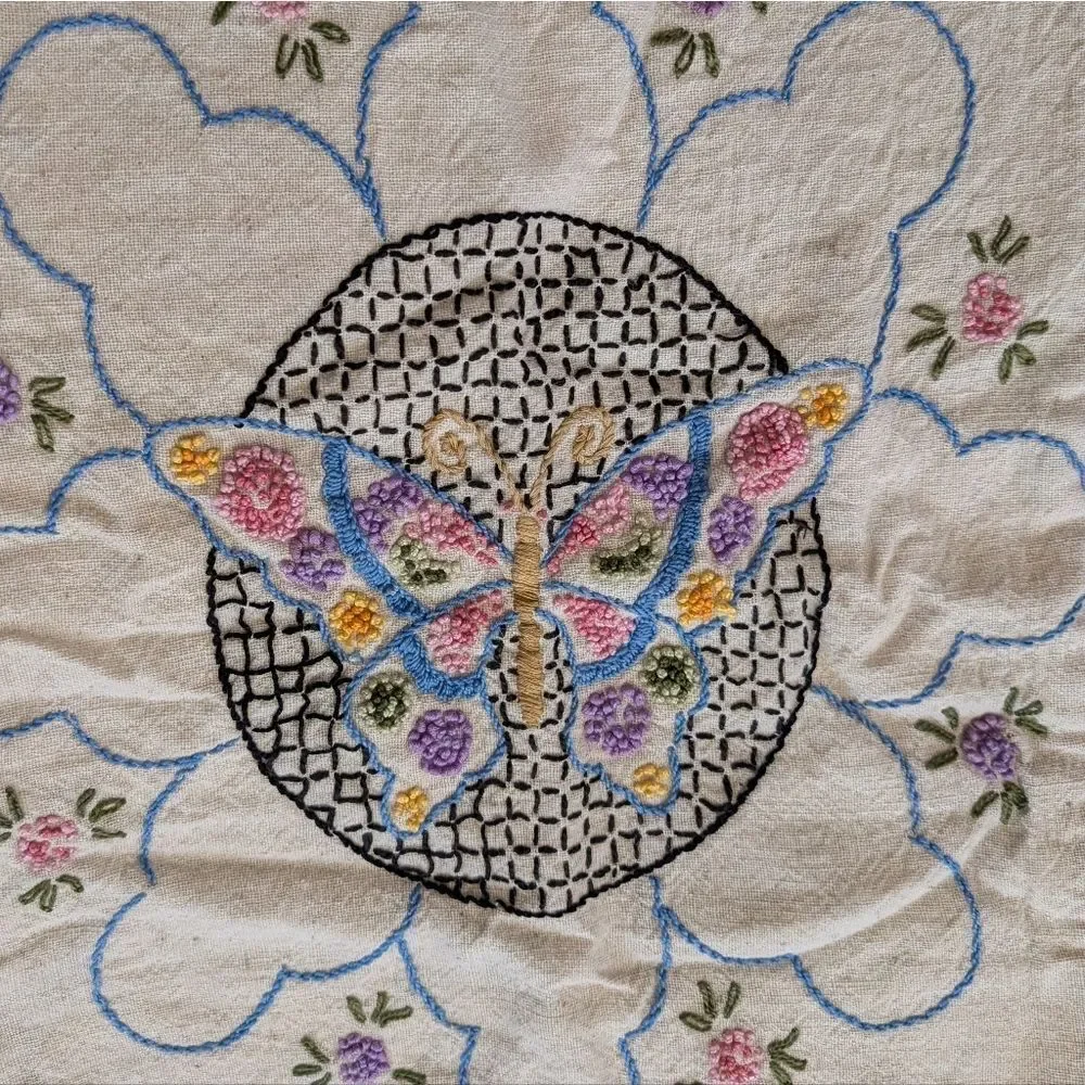 Vintage linen butterfly floral embroidered square‎ pillow cover